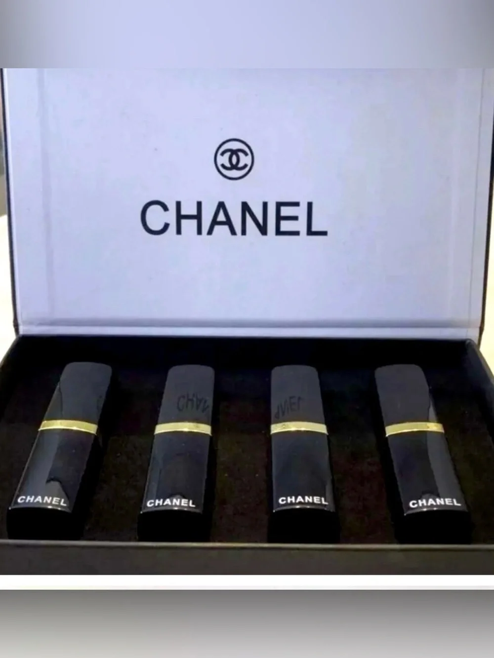Chanel Rare Boxed Lipstick Gift Set